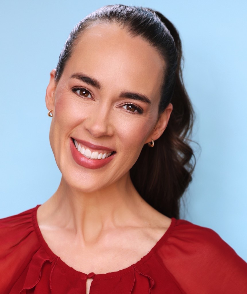 Shannon Lepard smiling commercial portrait